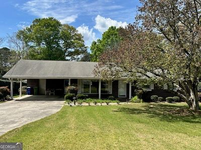1123 Skyline Dr