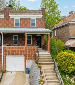 3011 Pyramid Ave