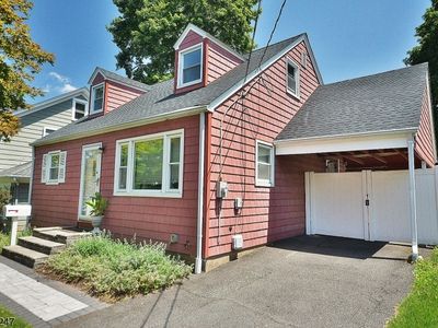 Property at 22 Center St, Bernardsville, NJ