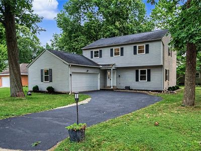 315 Locust View Way