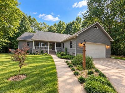 124 Gillette Ct