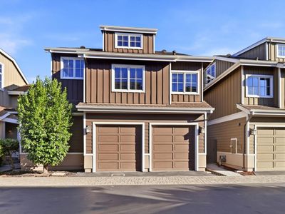 37 Ludina Way