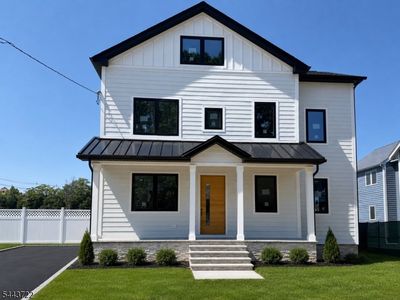 242 Saint Paul St