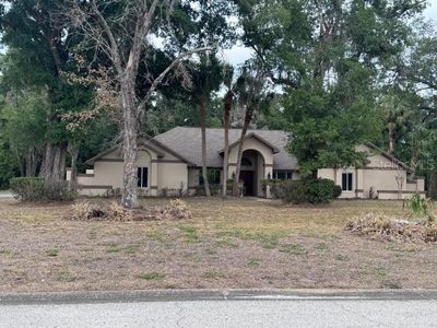 Property at 911 Centerbrook Dr, Brandon, FL