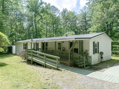 108 Dogwood Dr