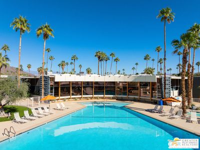 1111 E Palm Canyon Dr #307