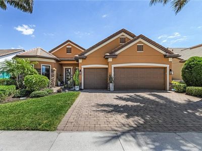 16213 Camden Lakes Cir