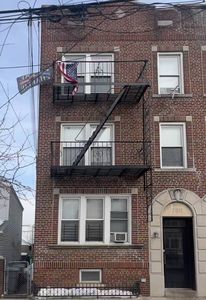 78-11 73rd Pl