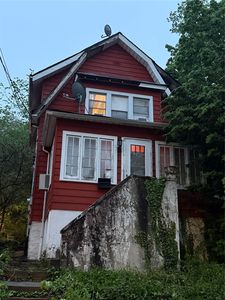 Property at 724 S 4th Avenue, Mount Vernon, NY