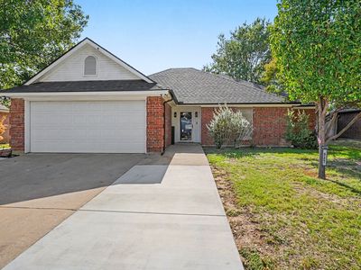 937 Jessica Dr