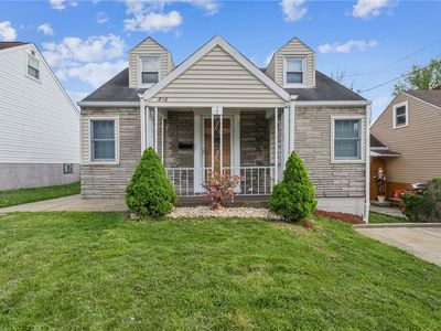 816 Steiner St