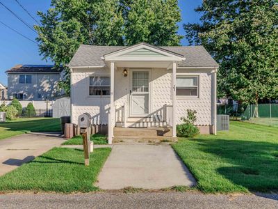 9 Maplewood Ave