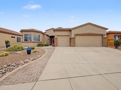 2329 W Calle Balaustre