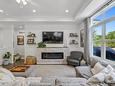 N6736 Clover Ln