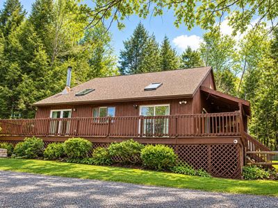 1270 Roaring Brook Lane