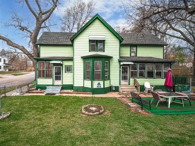 149 York Ave