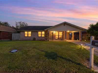 507 W Paisano Ln