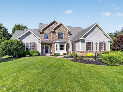 5 Normandy Square