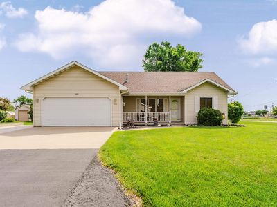 1202 Willow Bend Ln