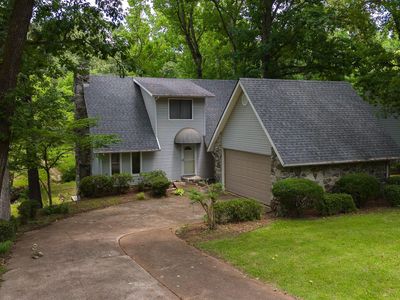 2411 Goff Dr