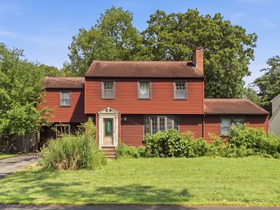 170 Rockwell Avenue