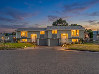 1705-1707 N Glenn Ct