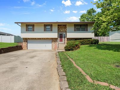 402 Oakwood Dr