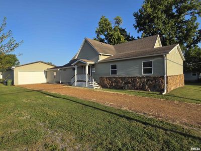 Property at 1306 Monroe Ave, Johnston City, IL