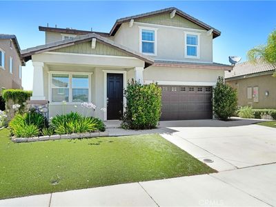 37749 Fiesta Flower St