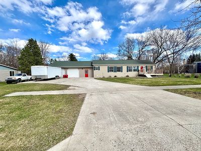 610 2nd St W