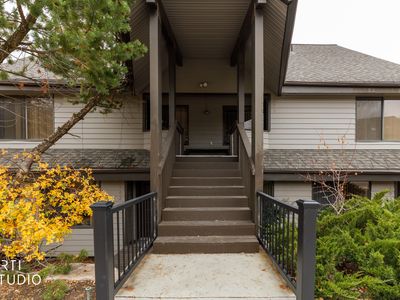 3815 N Wolf Creek Dr #109