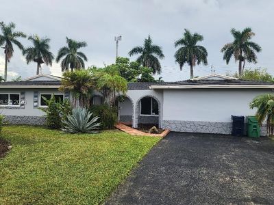 8880 SW 183rd Ter