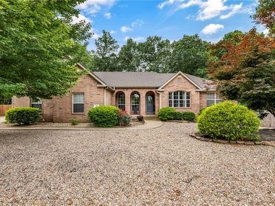 91 Granshire Dr