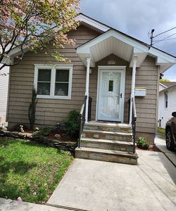 37 Sprague Ave