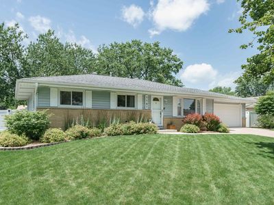 1147 Ontario Dr