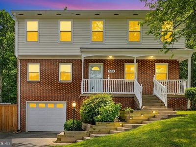 6109 Plainville Ln