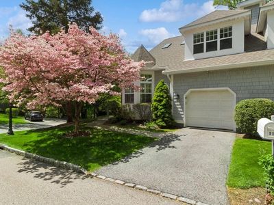 11 Pond View Lane