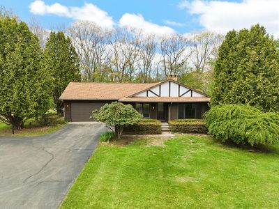 1085 Sprague Rd