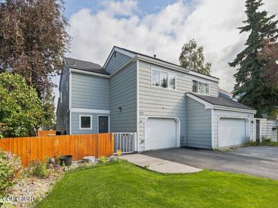 1701 Commodore Dr