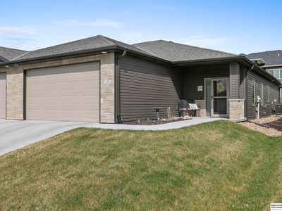 320 Deep Water Dr