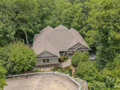 329 Mountain Crest Dr