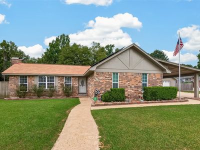 111 Texarkana Dr