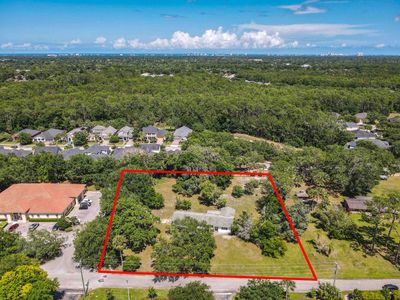 10 Mirror Lake Dr