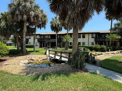 46 Club House Dr APT 206