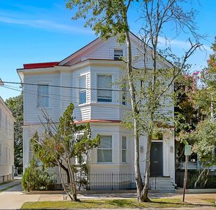 176 Broad St APT A