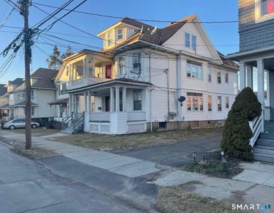 95 Ashley Street