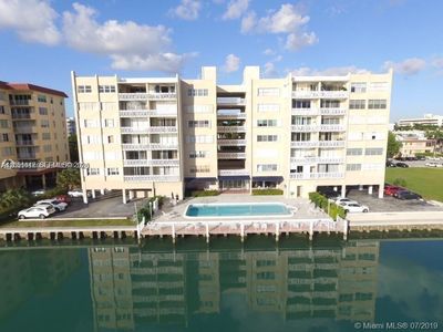 9381 E Bay Harbor Dr APT 302S