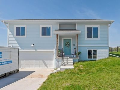 1212 Arbor Ln