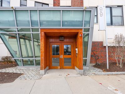 99 Chestnut Hill Ave APT 305