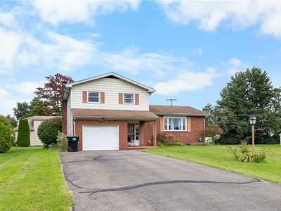 Property at 130 Todd Ave, Hermitage, PA